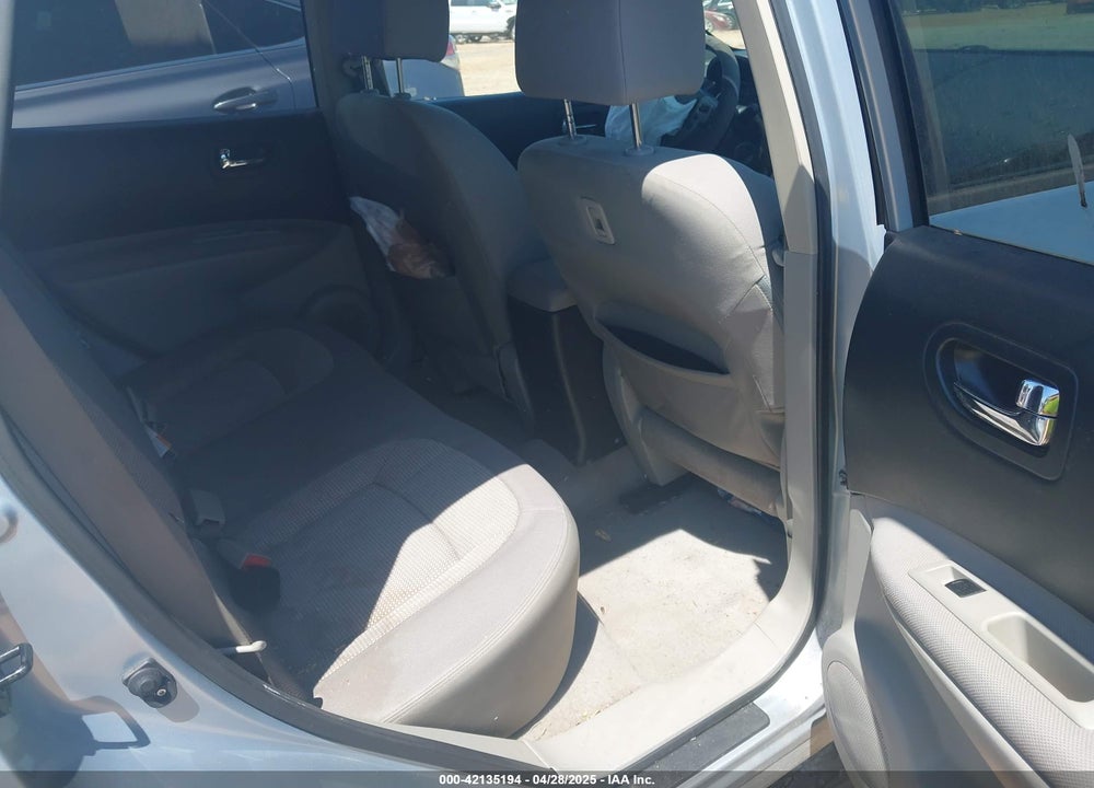 2013 NISSAN ROGUE VIN: JN8AS5MV1DW120849