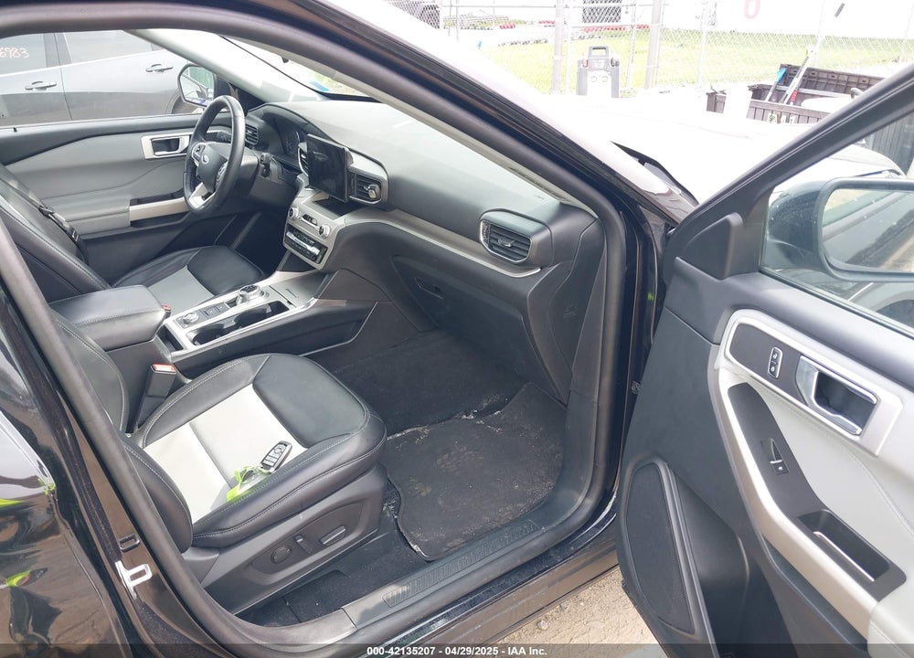 2022 FORD EXPLORER VIN: 1FMSK8DH4NGC33861