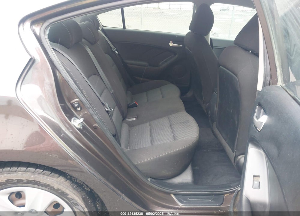 2017 KIA FORTE LX VIN: 3KPFK4A73HE011407