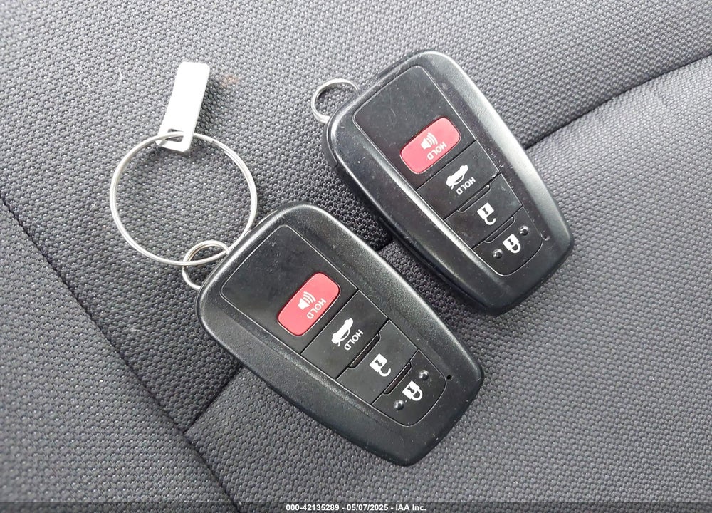 2021 TOYOTA COROLLA HYBRID LE VIN: JTDEAMDE1MJ001447