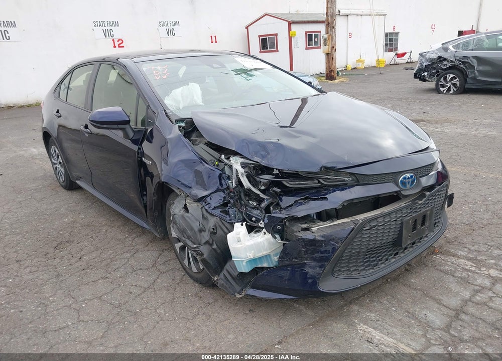 2021 TOYOTA COROLLA HYBRID LE VIN: JTDEAMDE1MJ001447