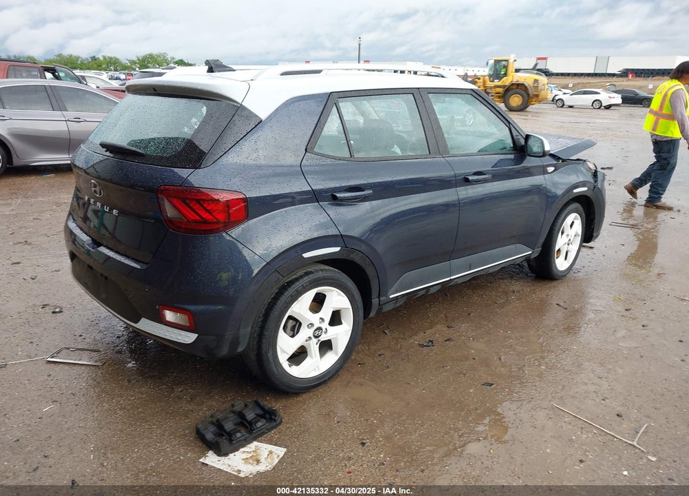 2022 HYUNDAI VENUE LIMITED VIN: KMHRC8A39NU154191