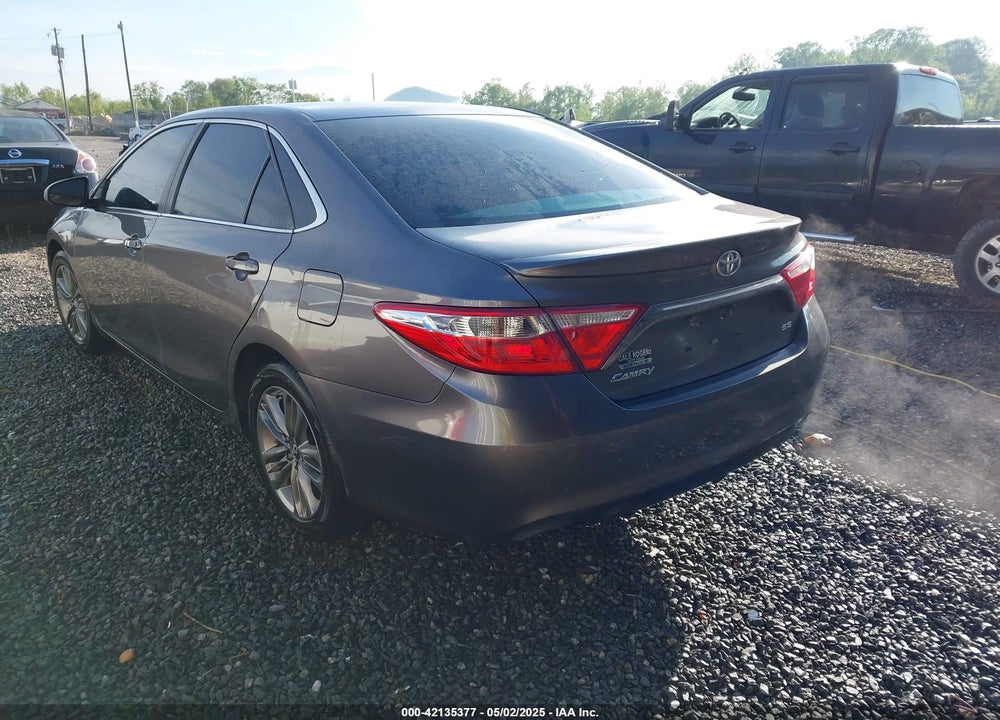 2017 TOYOTA CAMRY SE VIN: 4T1BF1FK7HU292364