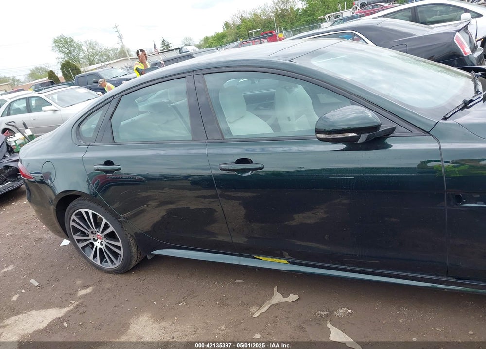 2023 JAGUAR XF VIN: SAJBL4GXXPCY93265