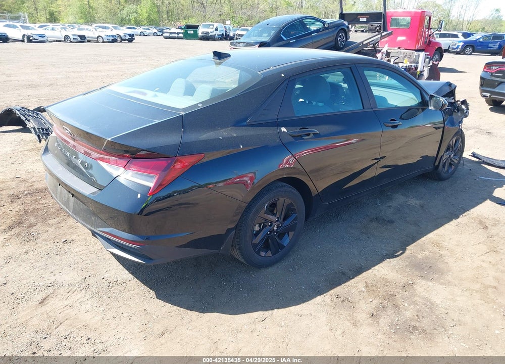 2023 HYUNDAI ELANTRA VIN: KMHLM4AGXPU511413