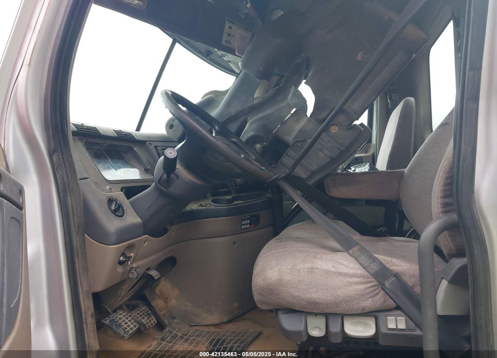 2017 FREIGHTLINER CASCADIA 125 --- VIN: 3AKJGEDR9HSHX4294