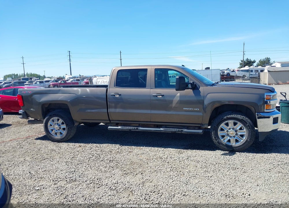 2015 CHEVROLET SILVERADO 3500HD LT VIN: 1GC4KZC88FF161834