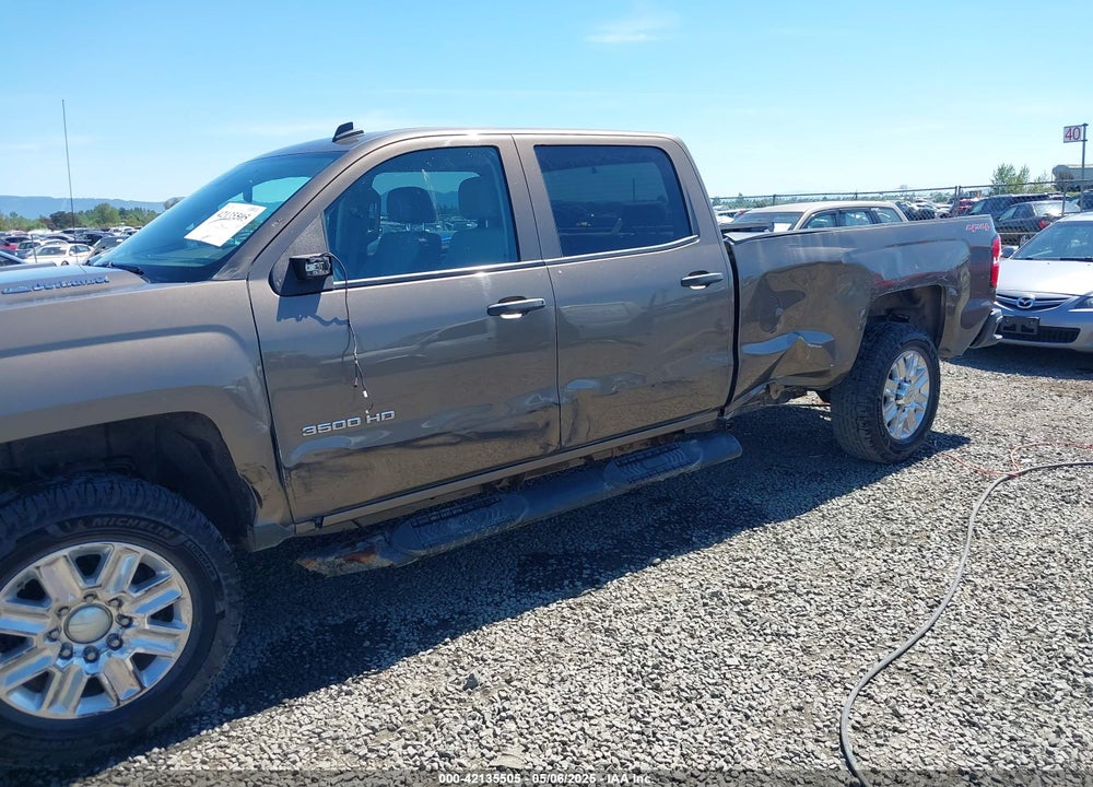 2015 CHEVROLET SILVERADO 3500HD LT VIN: 1GC4KZC88FF161834