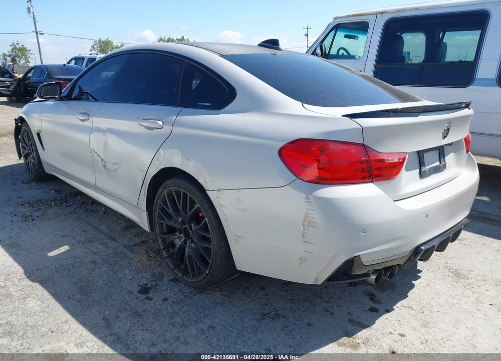 2015 BMW M3 VIN: WBA4C9C54FD330582