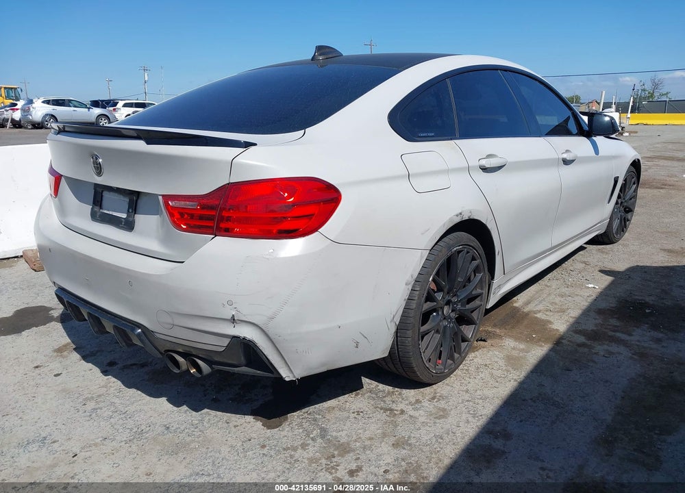 2015 BMW M3 VIN: WBA4C9C54FD330582