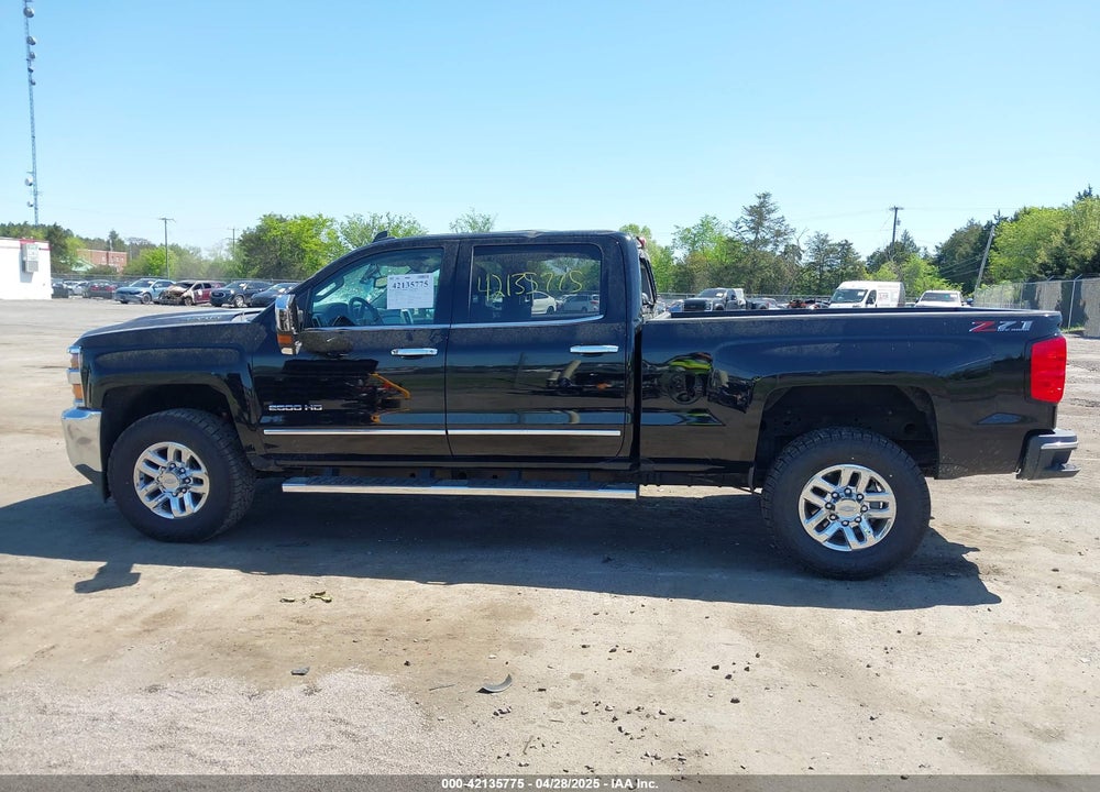 2018 CHEVROLET SILVERADO 2500HD LTZ VIN: 1GC1KWEY7JF123065