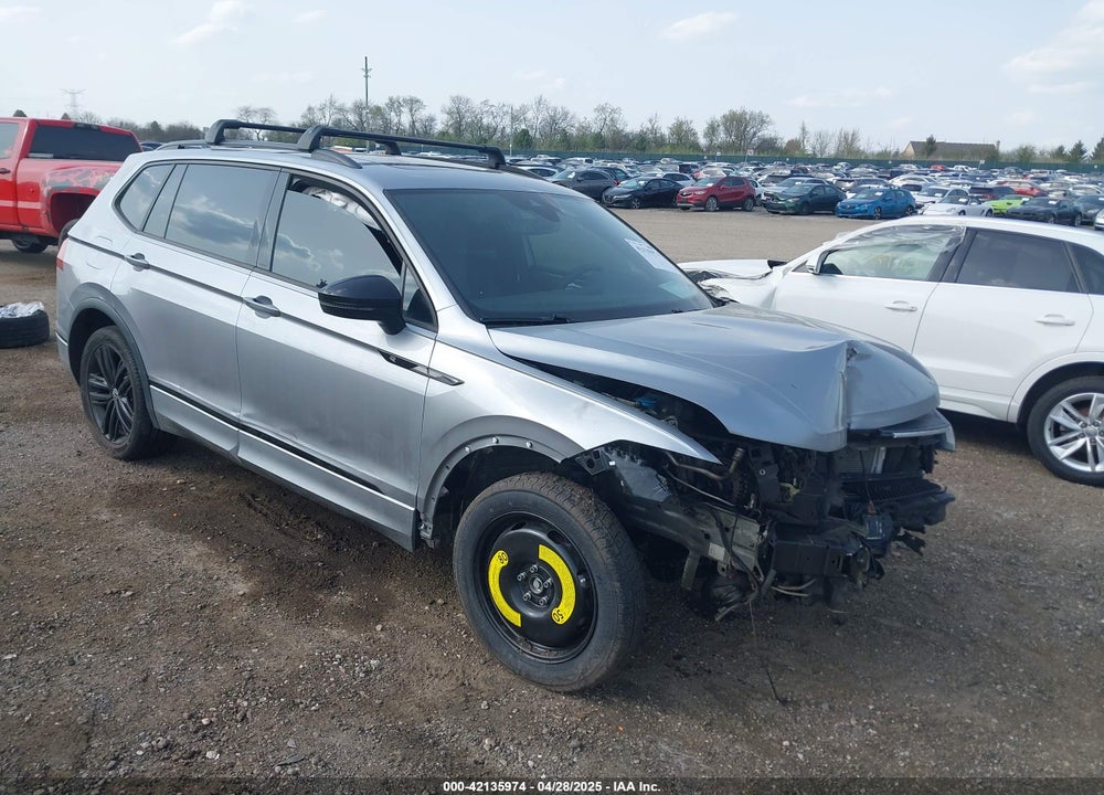 2022 VOLKSWAGEN TIGUAN 2.0T SE R-LINE BLACK VIN: 3VV8B7AX7NM030703