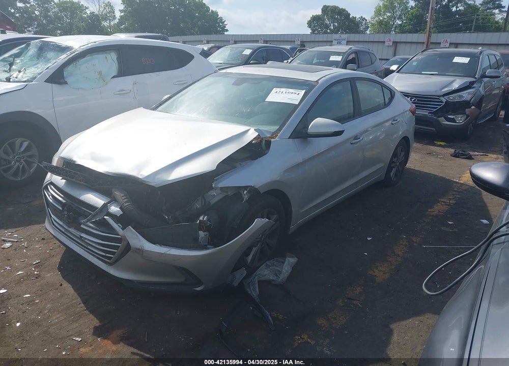 2018 HYUNDAI ELANTRA VIN: 5NPD84LF5JH389868