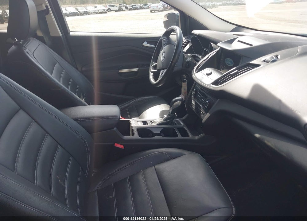 2018 FORD ESCAPE SEL VIN: 1FMCU9HD8JUB01872