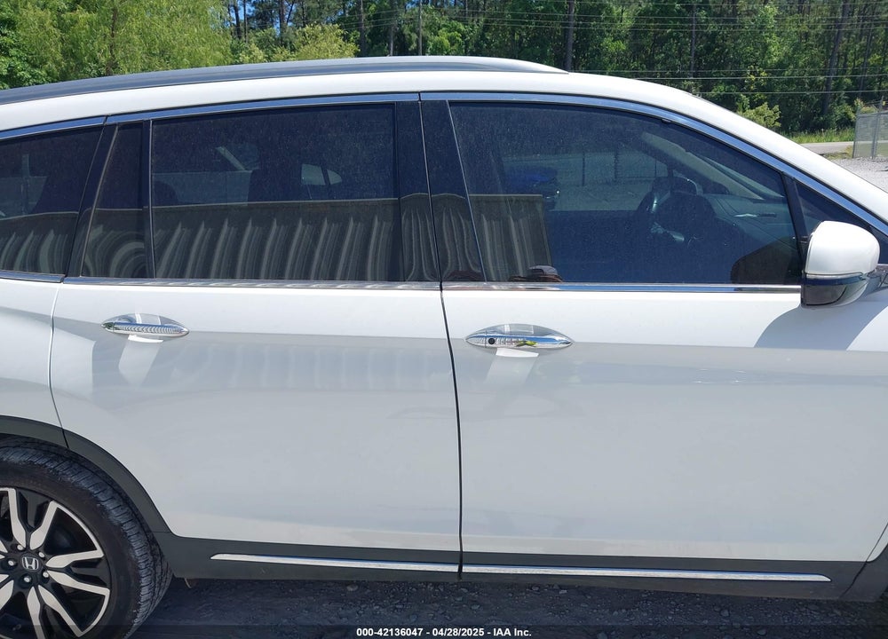 2021 HONDA PILOT VIN: 5FNYF5H98MB037807
