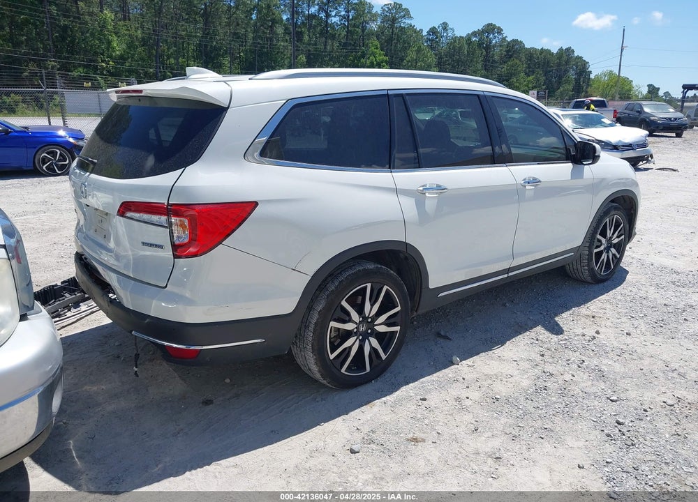 2021 HONDA PILOT VIN: 5FNYF5H98MB037807