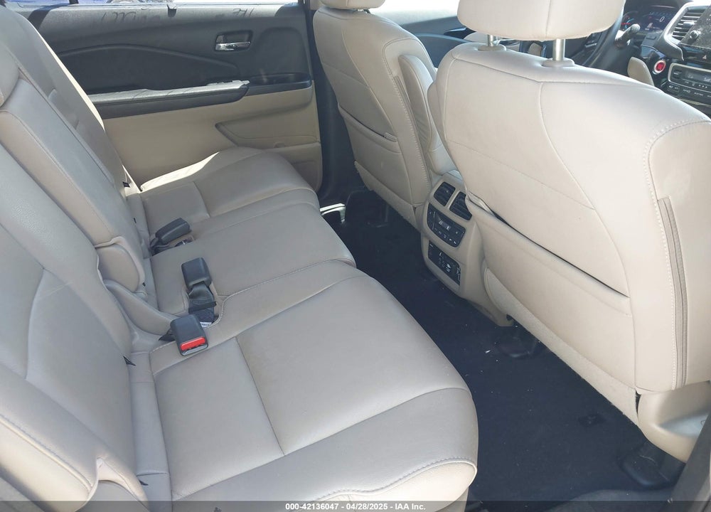 2021 HONDA PILOT VIN: 5FNYF5H98MB037807