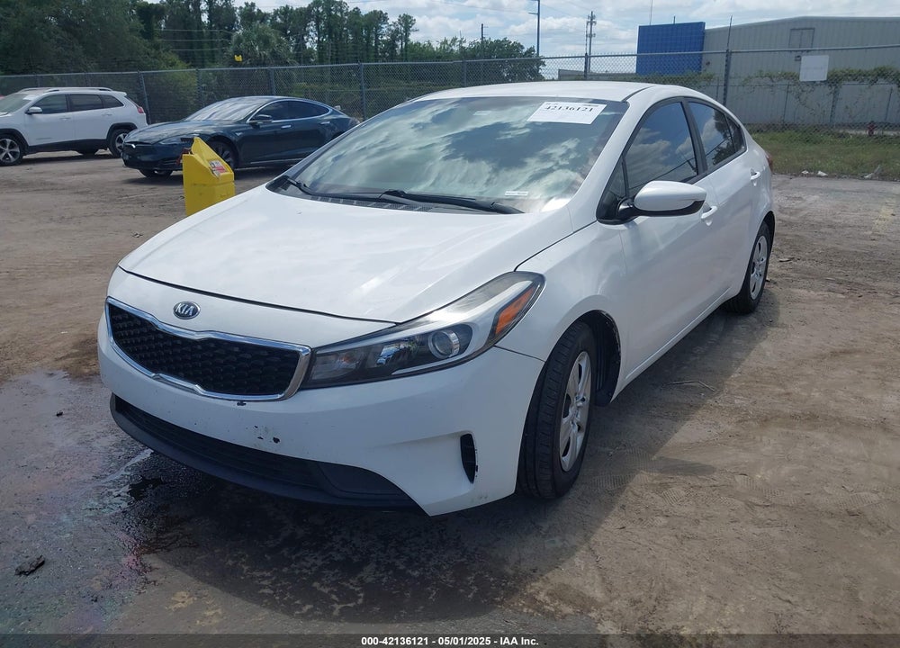 2017 KIA FORTE VIN: 3KPFL4A72HE116324