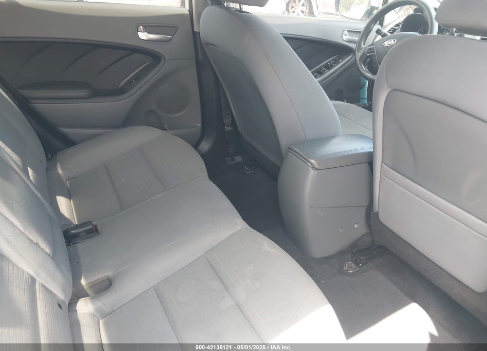 2017 KIA FORTE VIN: 3KPFL4A72HE116324