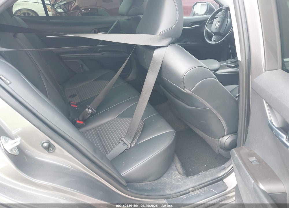 2021 TOYOTA CAMRY VIN: 4T1T11AK1MU521870