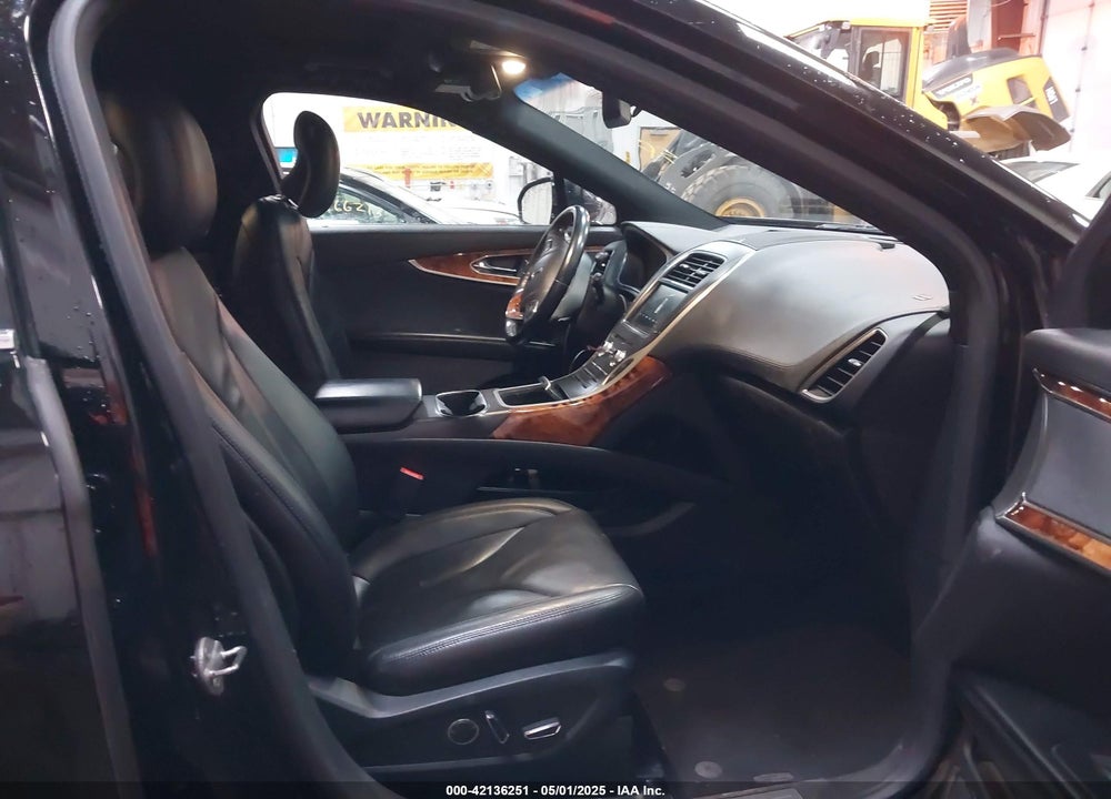 2017 LINC MKX VIN: 2LMPJ8LR1HBL29109
