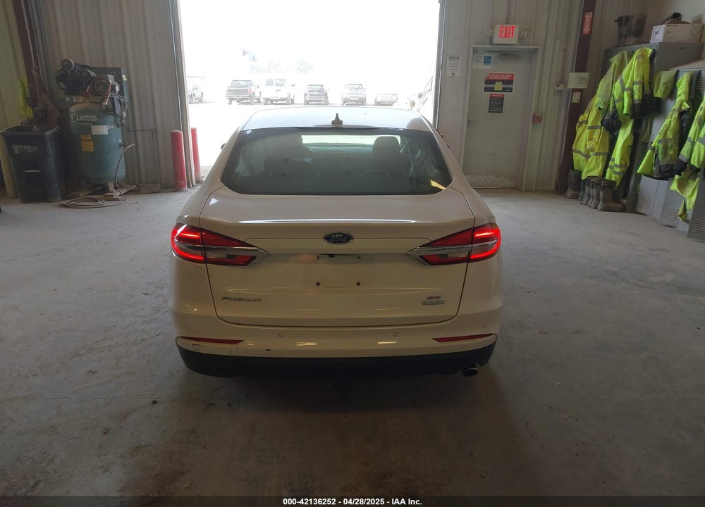 2020 FORD FUSION VIN: 3FA6P0HD4LR165511