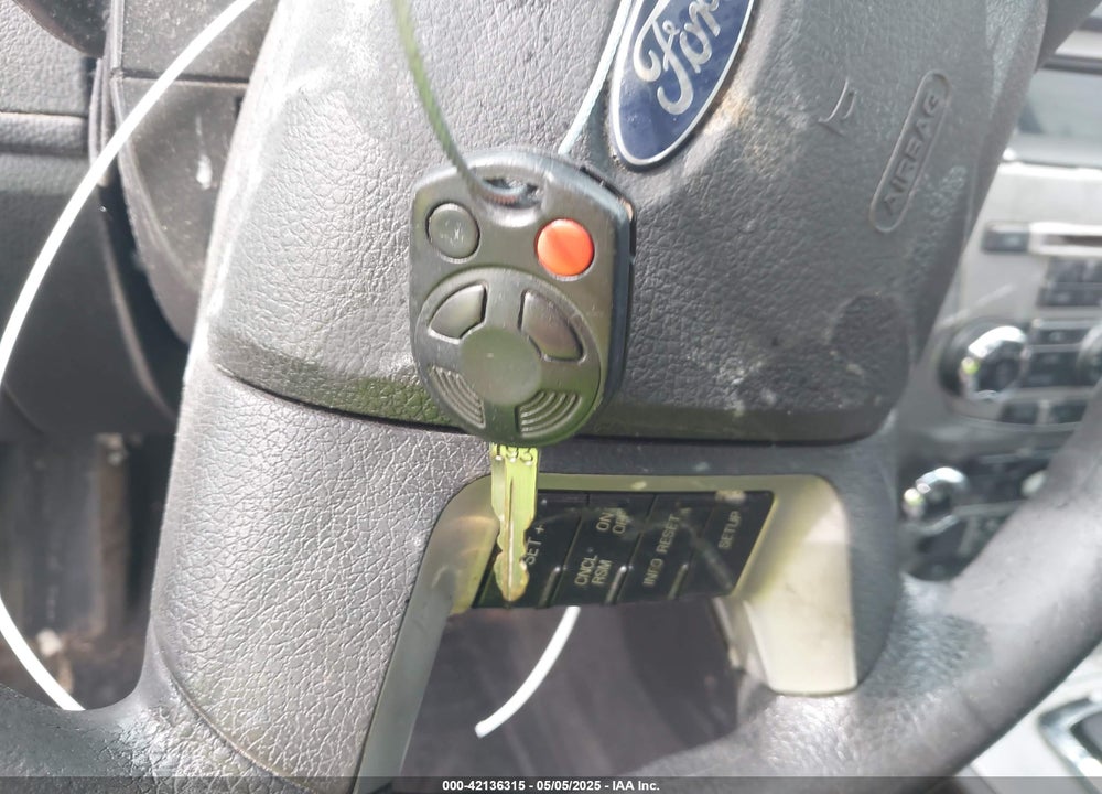 2010 FORD FUSION VIN: 3FAHP0HG9AR384836