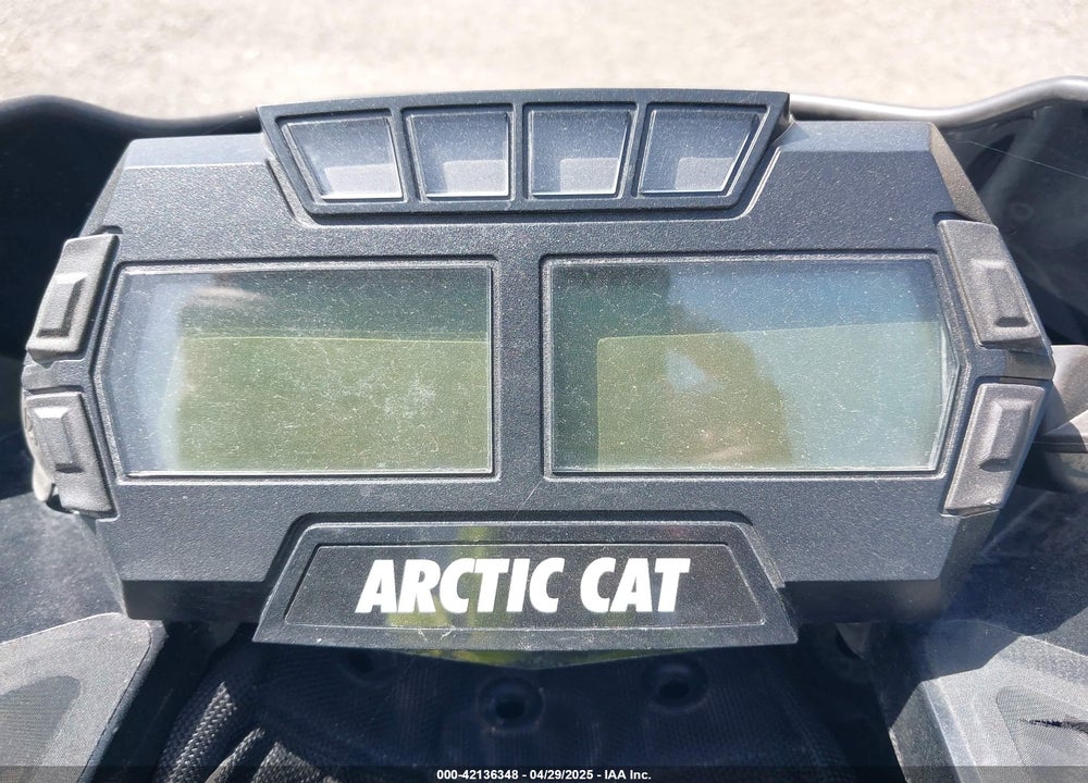 2019 ARCTIC CAT M8 VIN: 4UF19SNW4KT117111