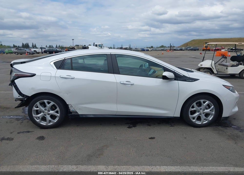 2017 CHEVROLET VOLT VIN: 1G1RD6S51HU217464