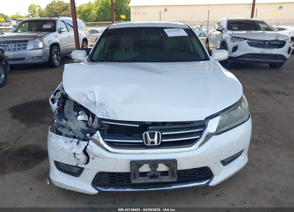 2014 HONDA ACCORD VIN: 1HGCR2F80EA272398