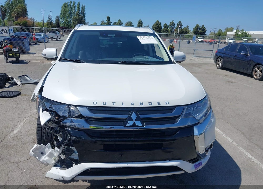 2018 MITSUBISHI OUTLANDER PHEV GT VIN: JA4J24A5XJZ065607