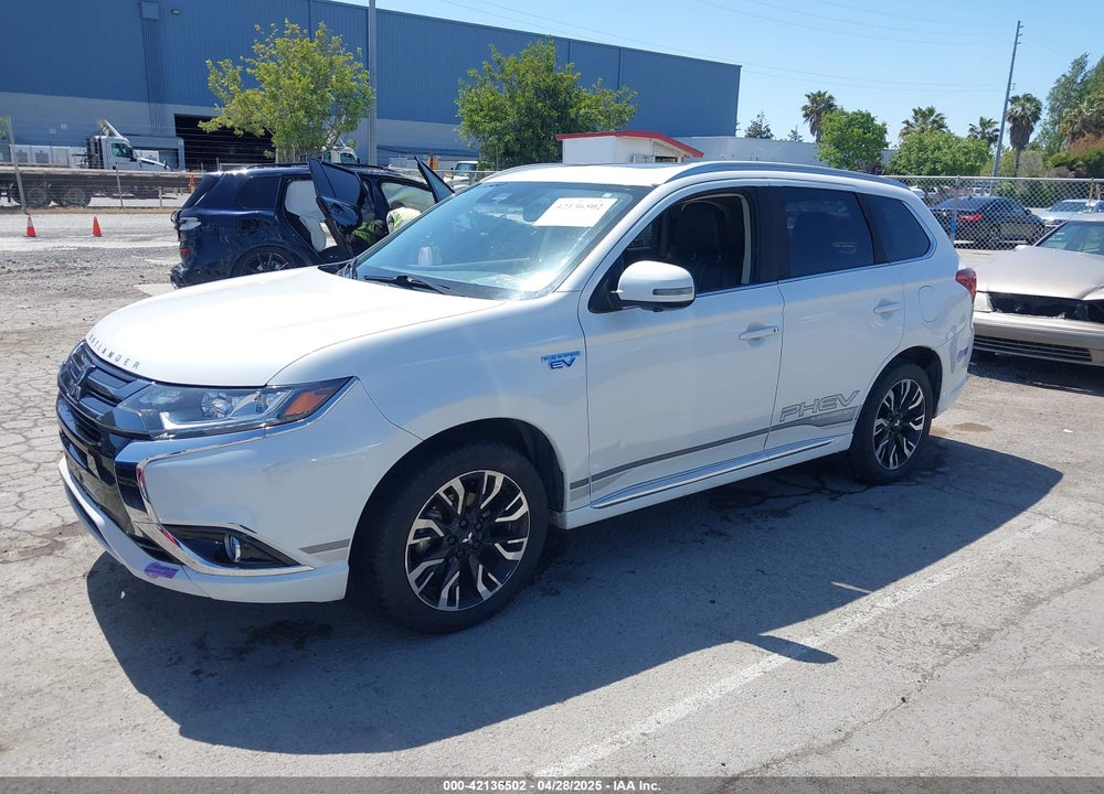 2018 MITSUBISHI OUTLANDER PHEV GT VIN: JA4J24A5XJZ065607