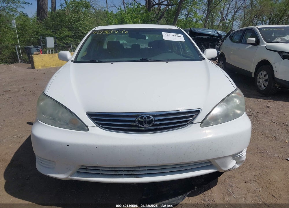 2005 TOYOTA CAMRY LE VIN: 4T1BE30K05U620713