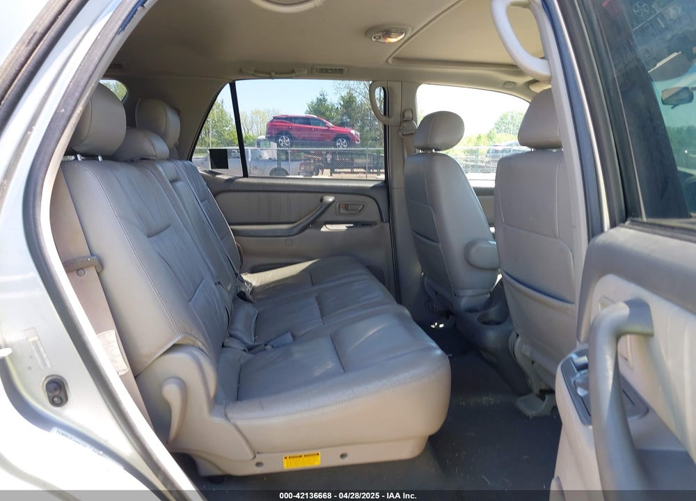 2002 TOYOTA SEQUOIA LIMITED V8 VIN: 5TDBT48A12S059689