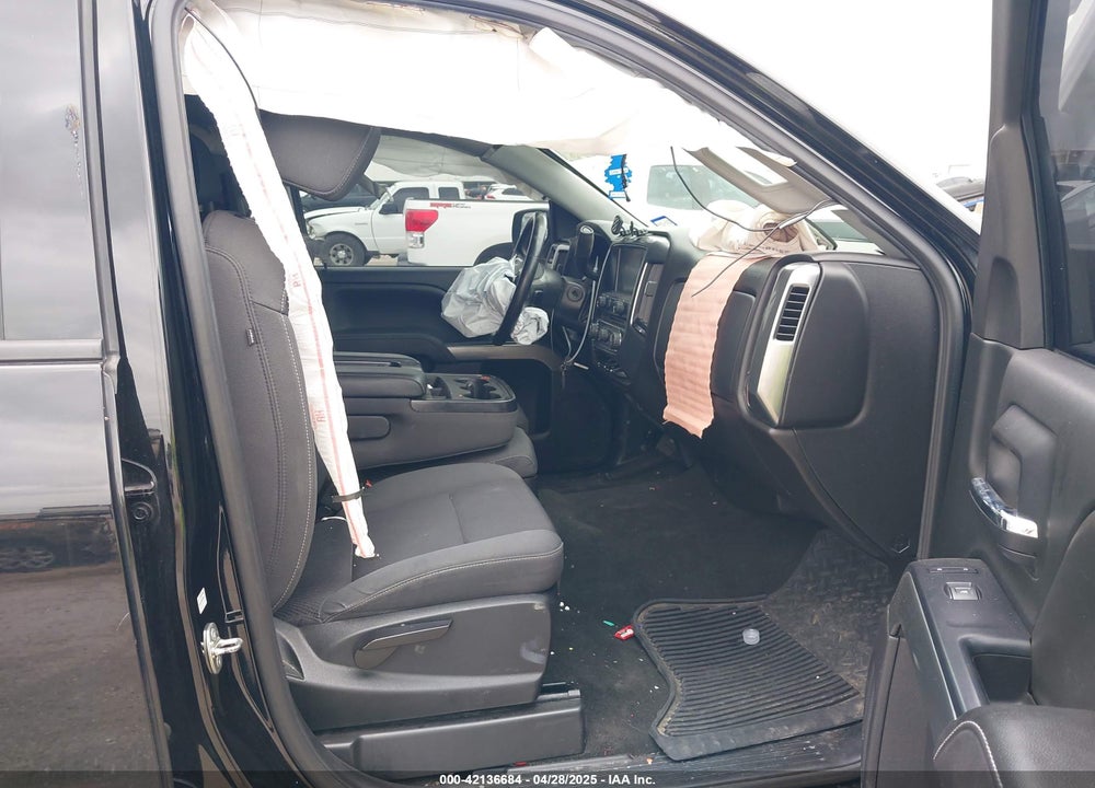 2018 CHEVROLET SILVERADO 1500 VIN: 1GCRCREC3JZ352900