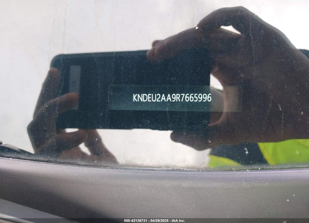 2024 KIA SELTOS S VIN: KNDEU2AA9R7665996
