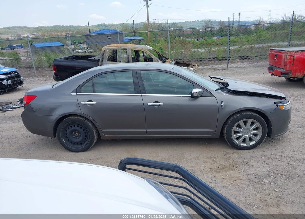 2011 LINCOLN MKZ VIN: 3LNHL2JC3BR753535