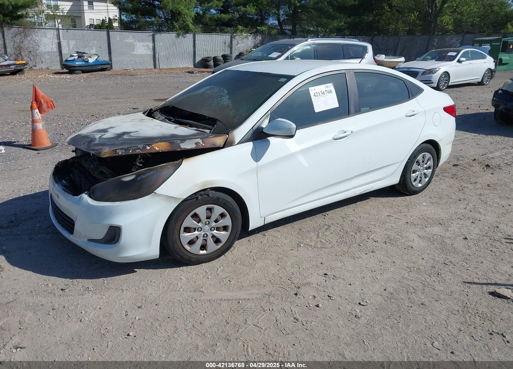 2015 HYUNDAI ACCENT VIN: KMHCT4AE1FU827413