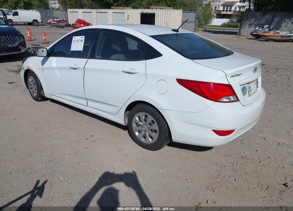 2015 HYUNDAI ACCENT VIN: KMHCT4AE1FU827413