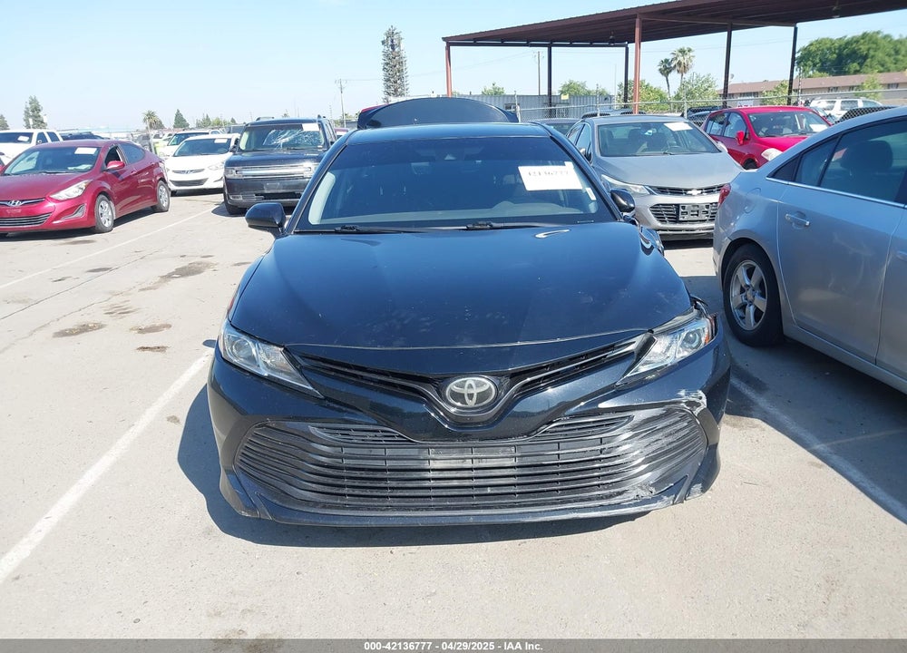 2018 TOYOTA CAMRY VIN: 4T1B11HK7JU601879