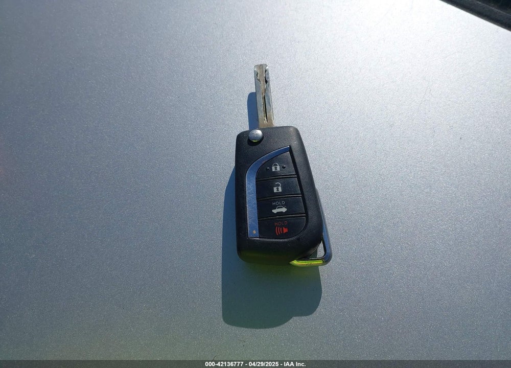 2018 TOYOTA CAMRY VIN: 4T1B11HK7JU601879