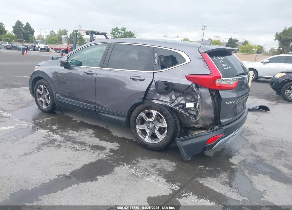 2018 HONDA CR-V VIN: 7FARW2H58JE084349