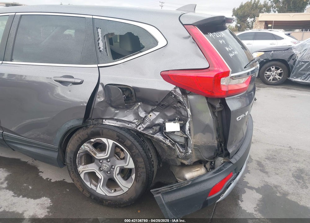 2018 HONDA CR-V VIN: 7FARW2H58JE084349