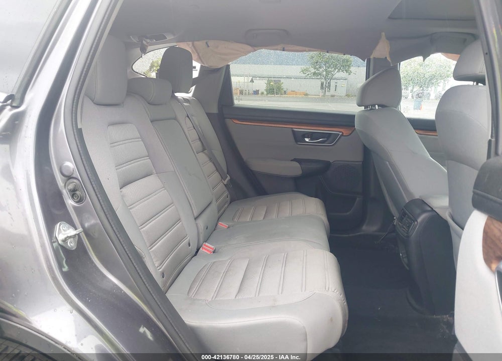 2018 HONDA CR-V VIN: 7FARW2H58JE084349
