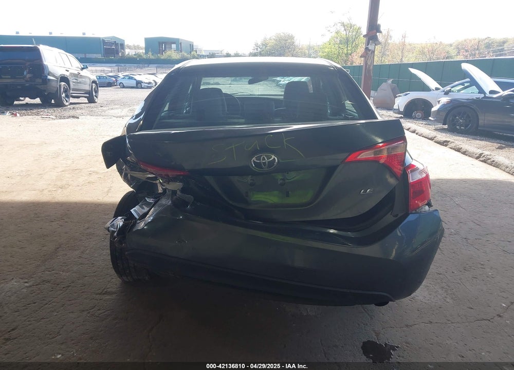 2019 TOYOTA COROLLA LE VIN: 2T1BURHE3KC143616