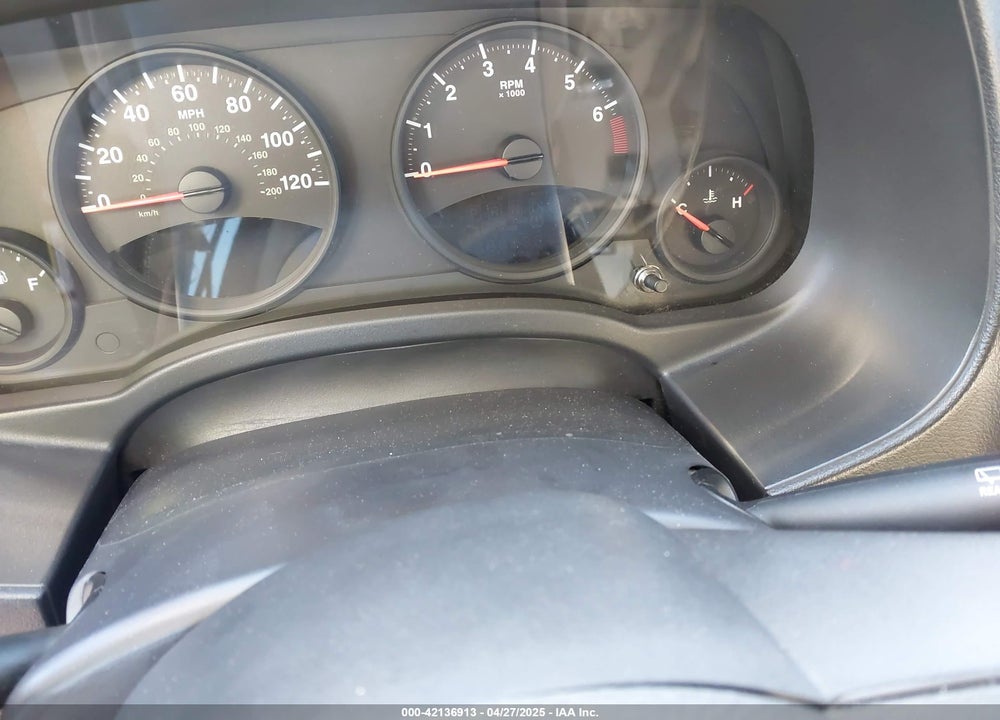 2012 JEEP COMPASS LATITUDE VIN: 1C4NJDEB8CD567736
