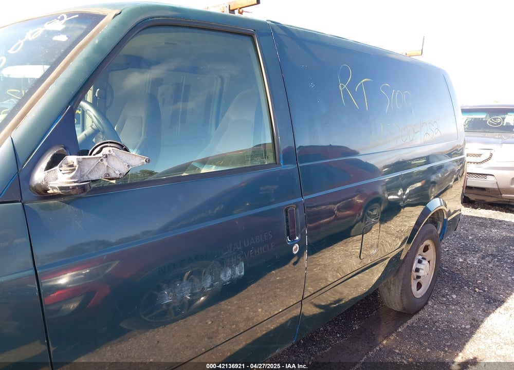 2005 CHEVROLET ASTRO VIN: 1GCDL19X85B131607