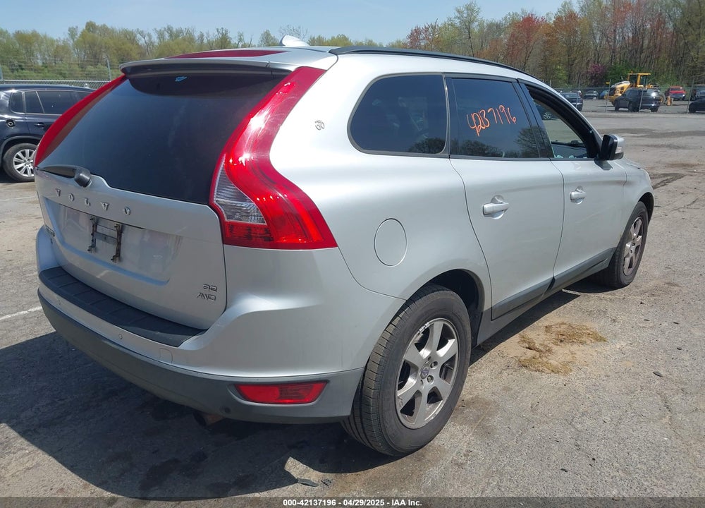 2010 VOLVO XC60 3.2 VIN: YV4960DZ5A2079442