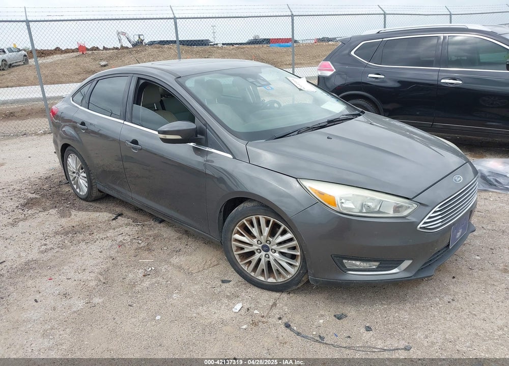 2016 FORD FOCUS VIN: 1FADP3J21GL260145