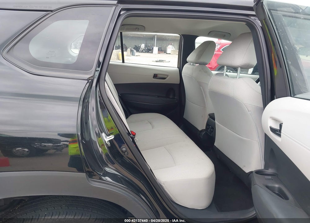 2024 TOYOTA COROLLA CROSS VIN: 7MUAAABG0RV084192
